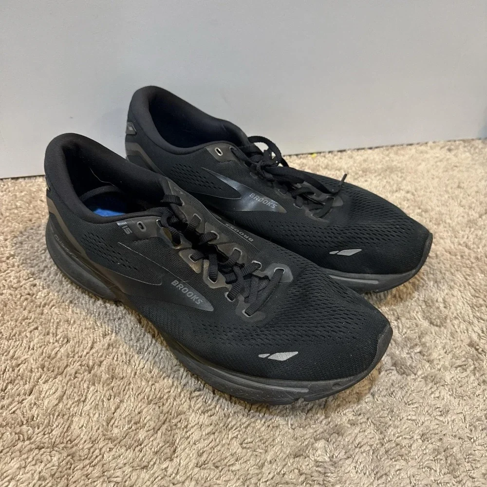 Brooks Ghost 15 Shoes Mens Size 13 Black Wide 2E Road Running Sneakers Athletic